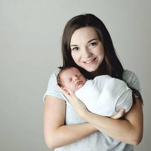 Meet your Posher, Holly